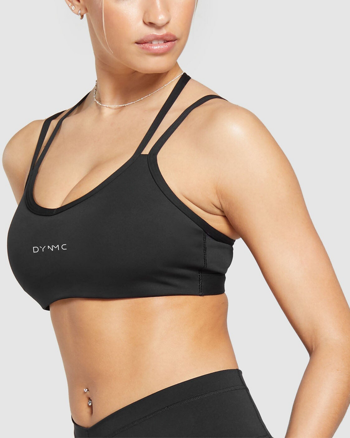 Ava strap Feature Sports Bra in Black