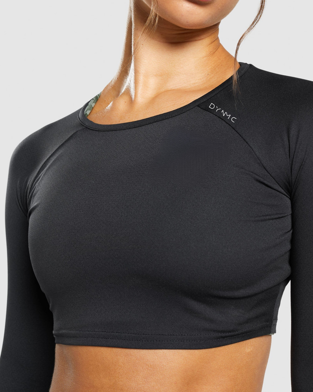 Luna Long Sleeve Crop Top in Black