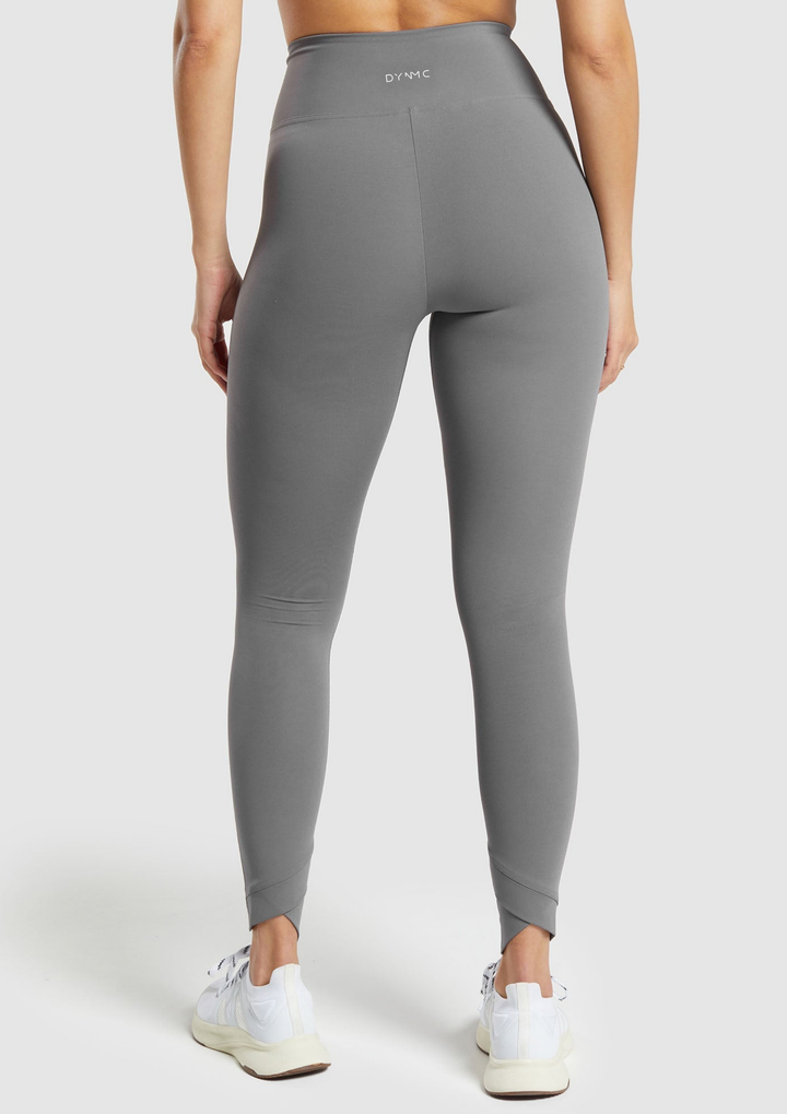 Nyx Crossover Leggings in Grey