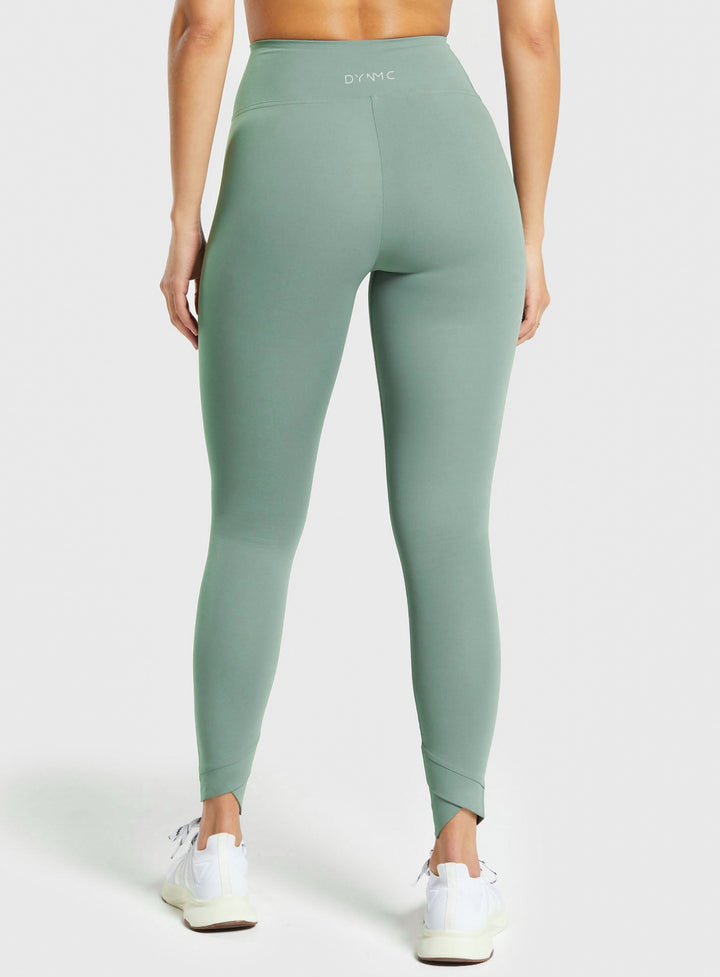 Nyx Crossover Leggings in Green